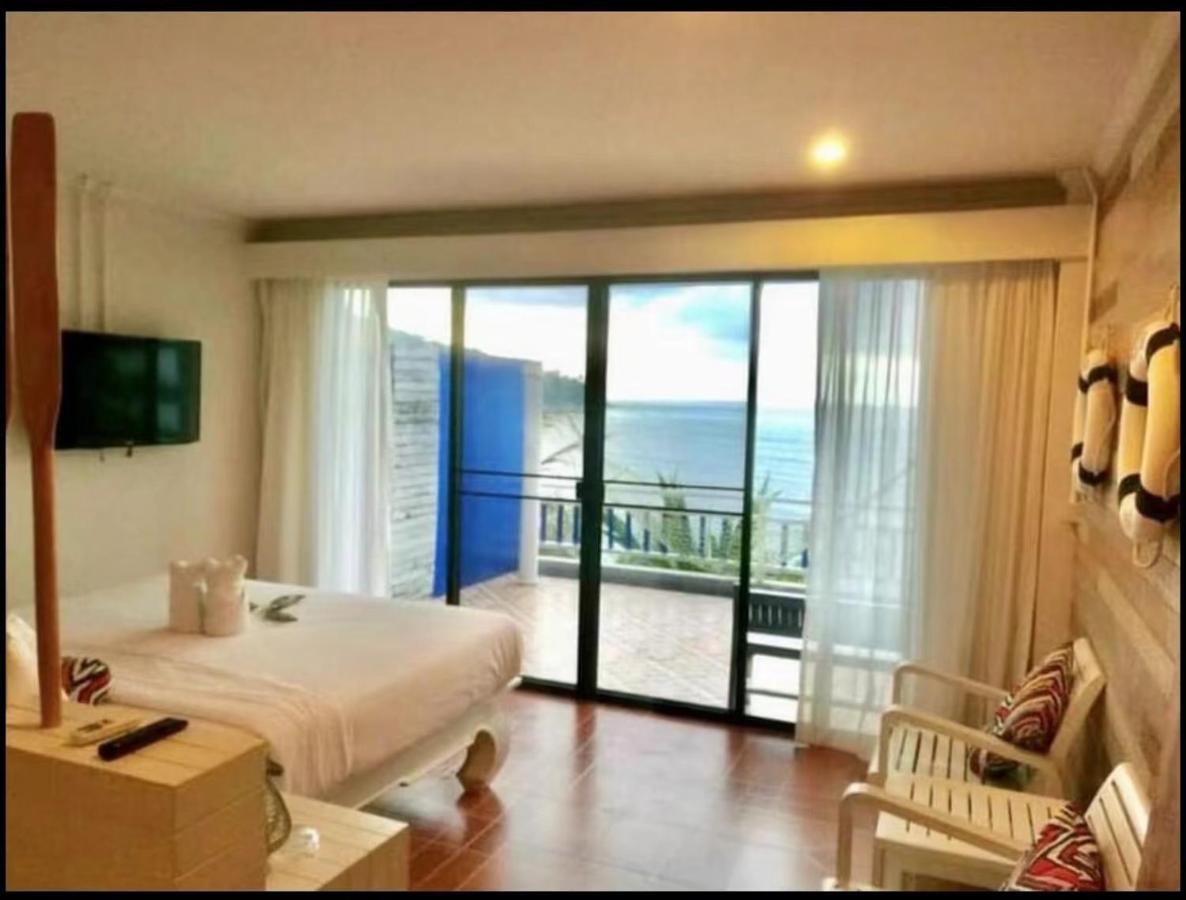 At Sea Patong Hotel Exterior foto